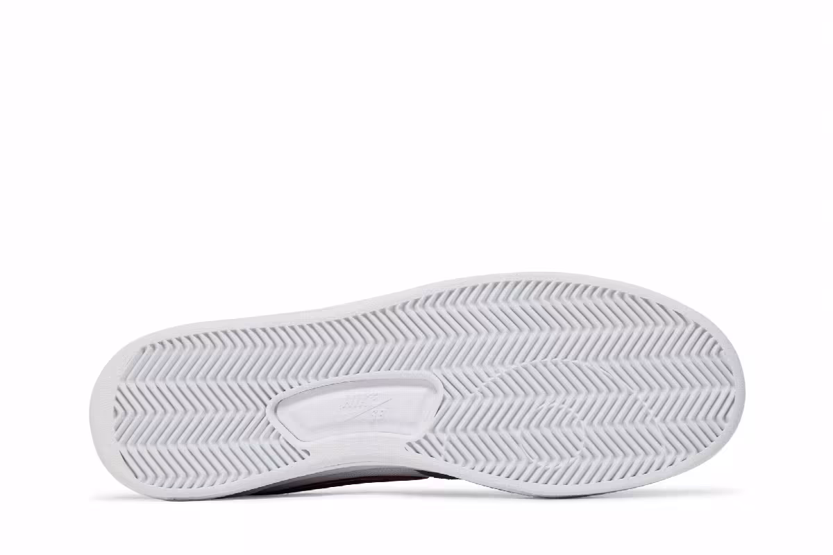 Nike Adversary Premium SB Iron Grey Team Red, view 5
