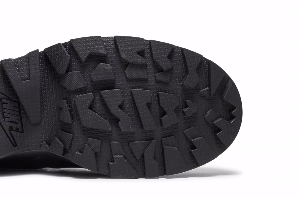 Nike Air Max Goaterra 2.0 Triple Black, view 6