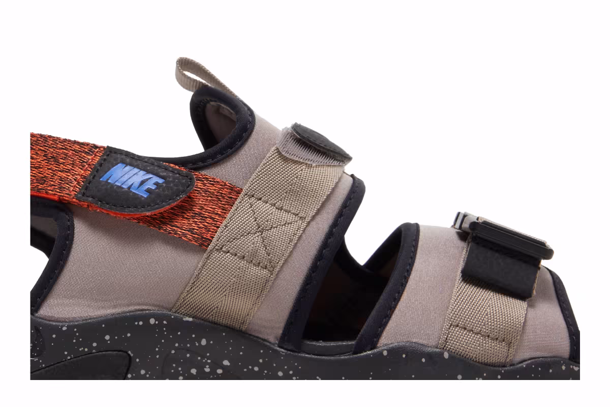 Nike Canyon Sandal Moon Fossil Orange, view 3