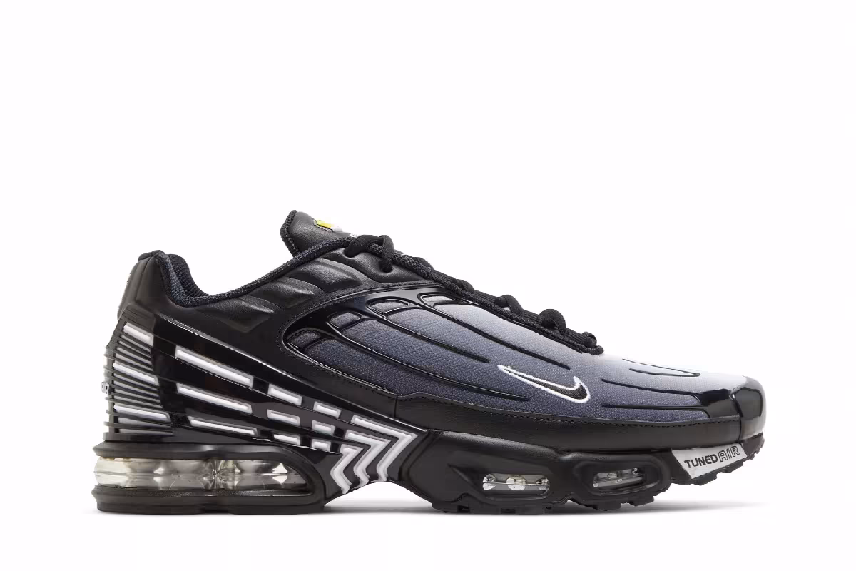 Nike Air Max Plus 3 Black White, view 2