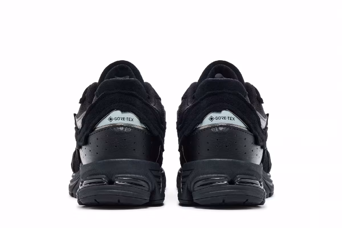 New Balance 2002R Protection Pack - Black, view 7