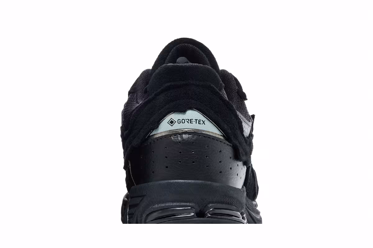New Balance 2002R Protection Pack - Black, view 8