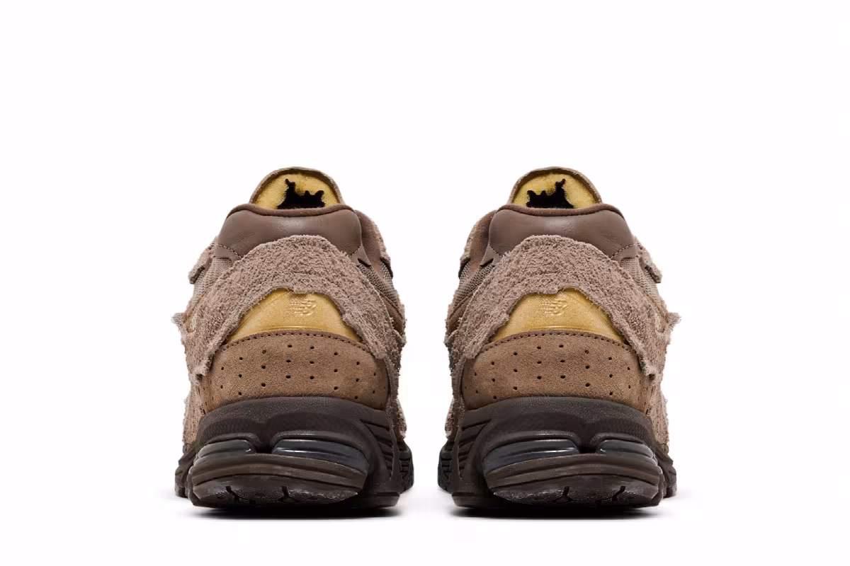 New Balance 2002R Protection Pack - Brown, view 7