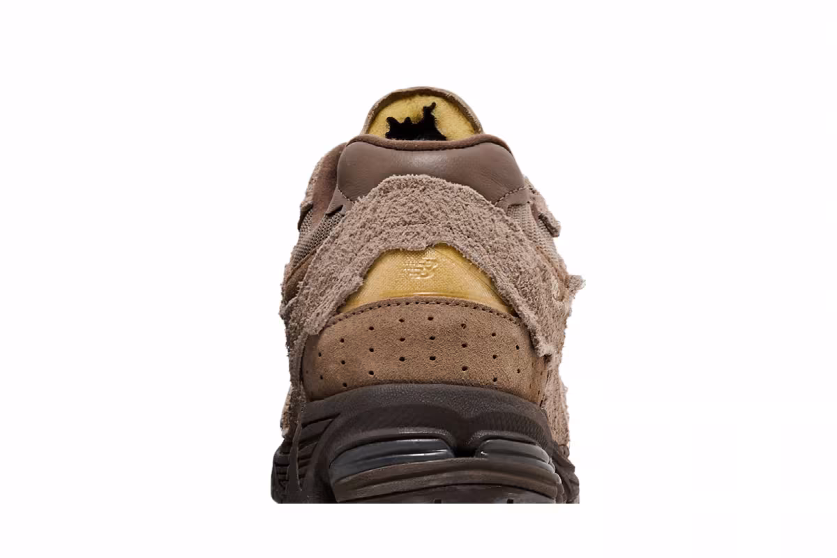 New Balance 2002R Protection Pack - Brown, view 8