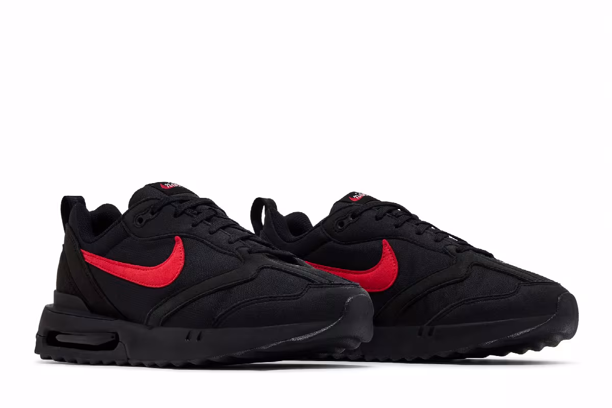 Nike Air Max Dawn Black University Red, view 9