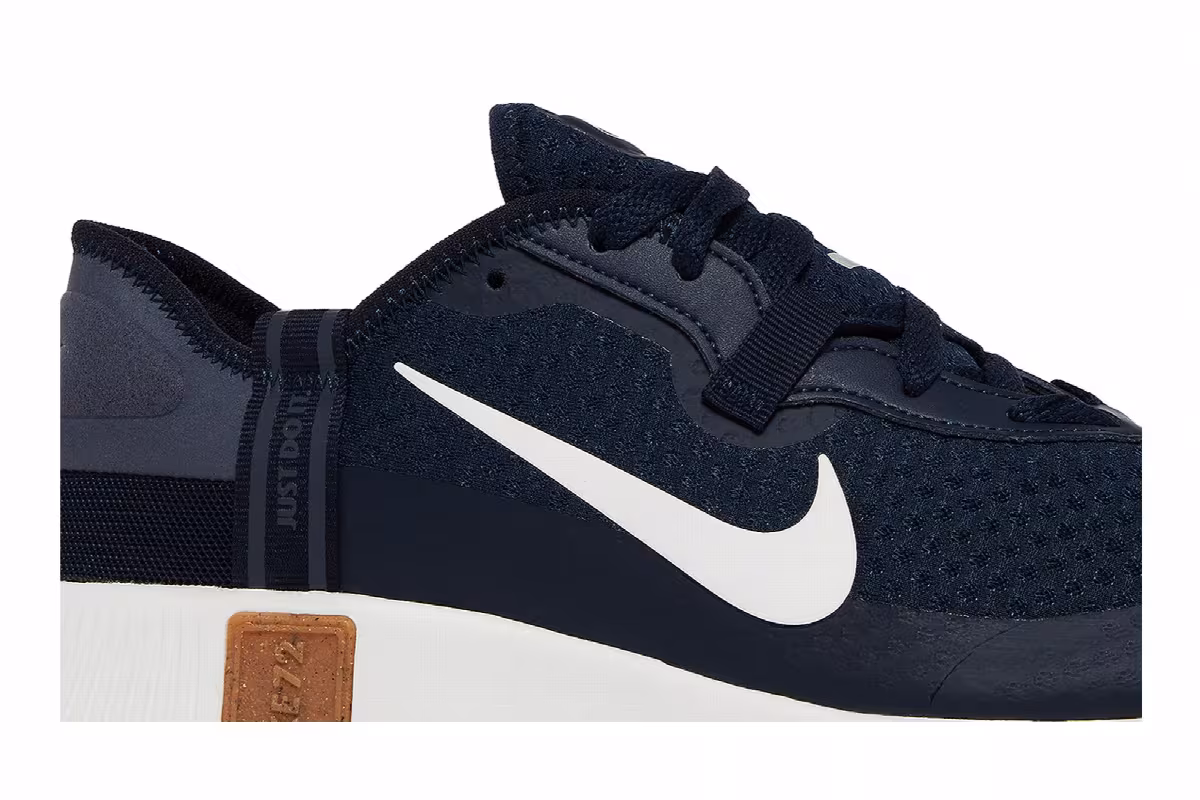 Nike Reposto Obsidian, view 3