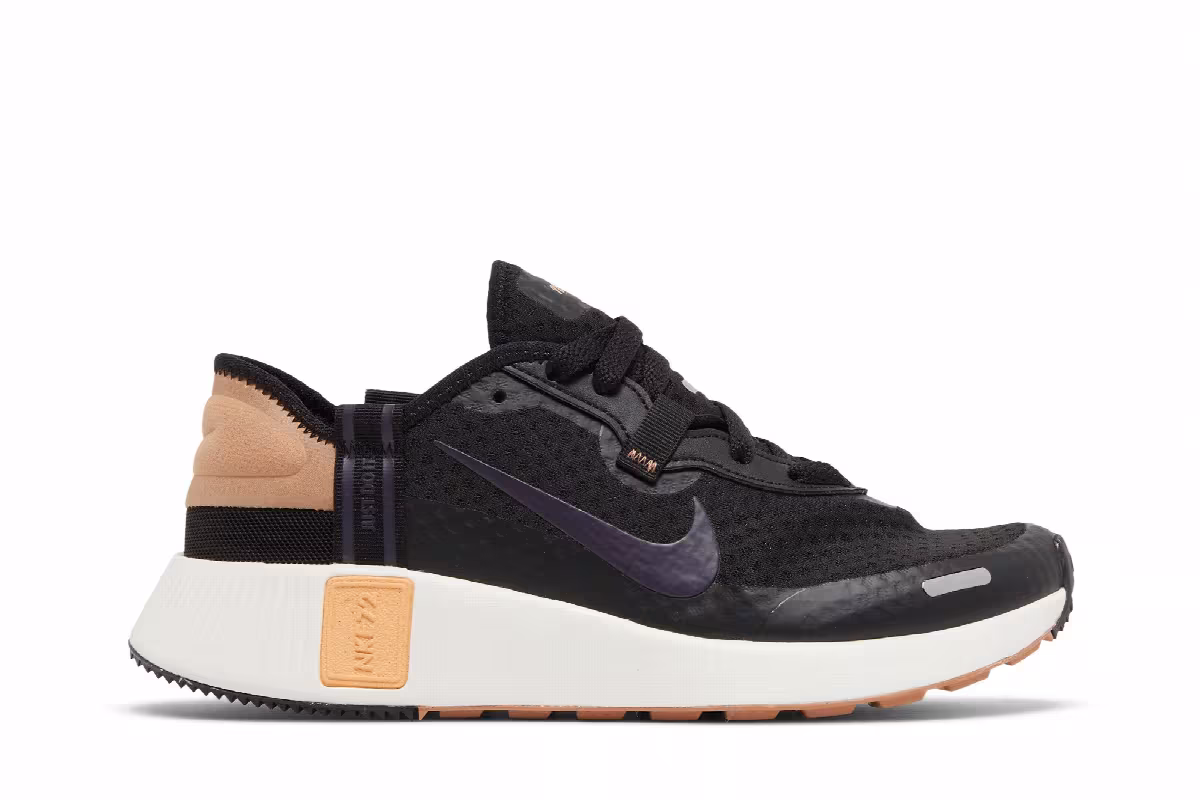 Nike Women's Reposto Black Light Cognac, view 2
