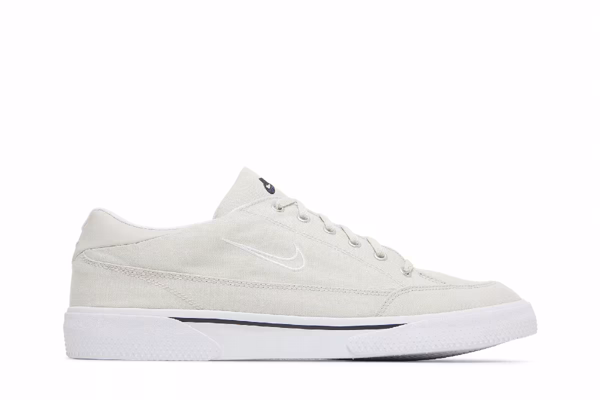 Nike GTS Light Bone, view 2