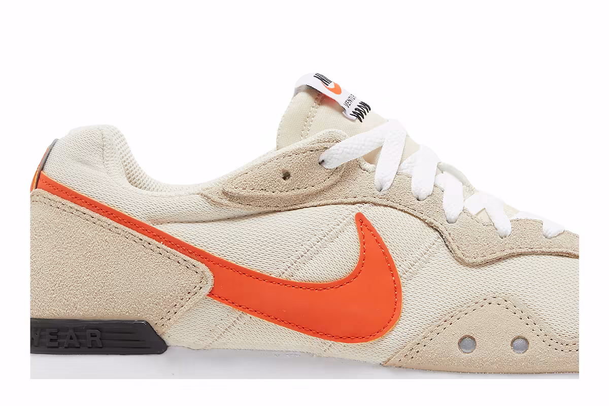 Nike Venture Runner Rattan Orange, view 3