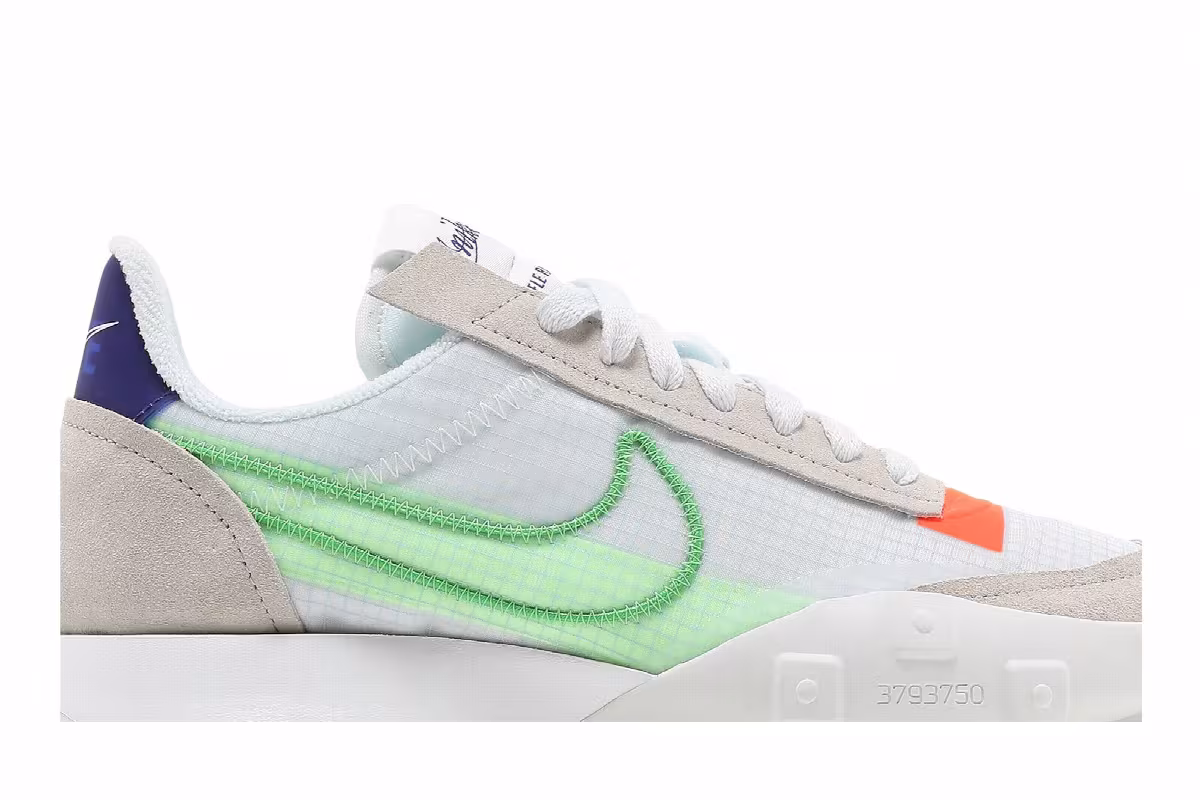 Nike Women's Waffle Racer 2X Desert Sand Mean Green, view 3