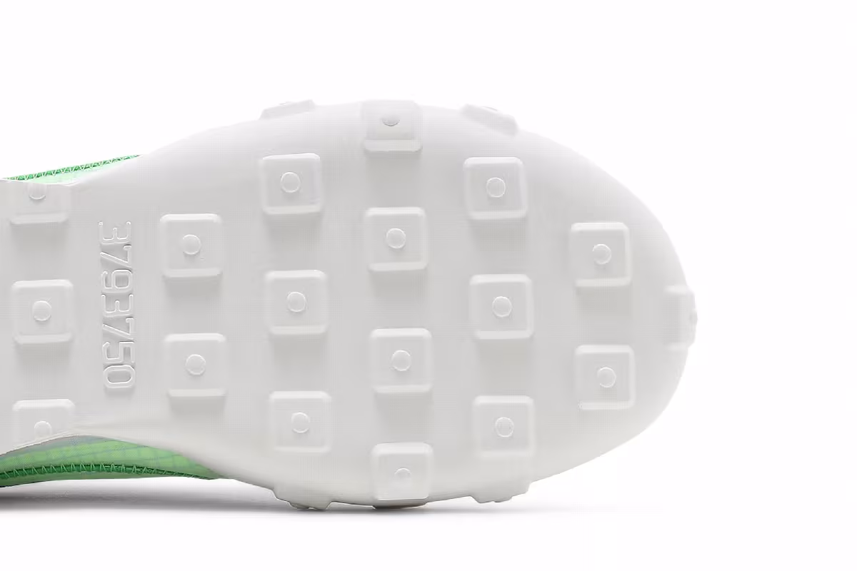 Nike Women's Waffle Racer 2X Desert Sand Mean Green, view 6
