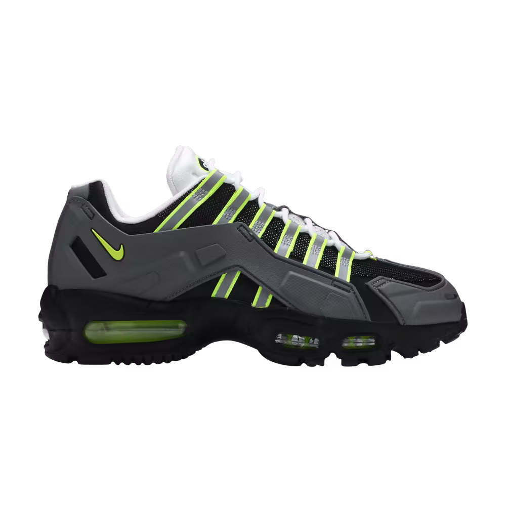 Nike Air Max 95 NDSTRKT Neon