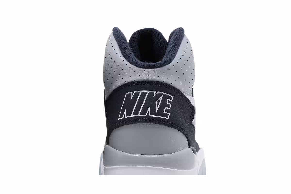 Nike Air Trainer SC High Georgetown, view 8