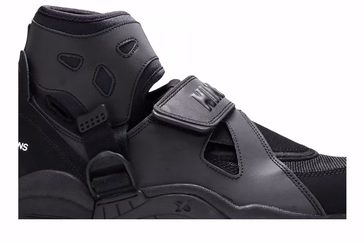 Comme des Garçons Homme Plus x Nike Air Carnivore Black, view 3