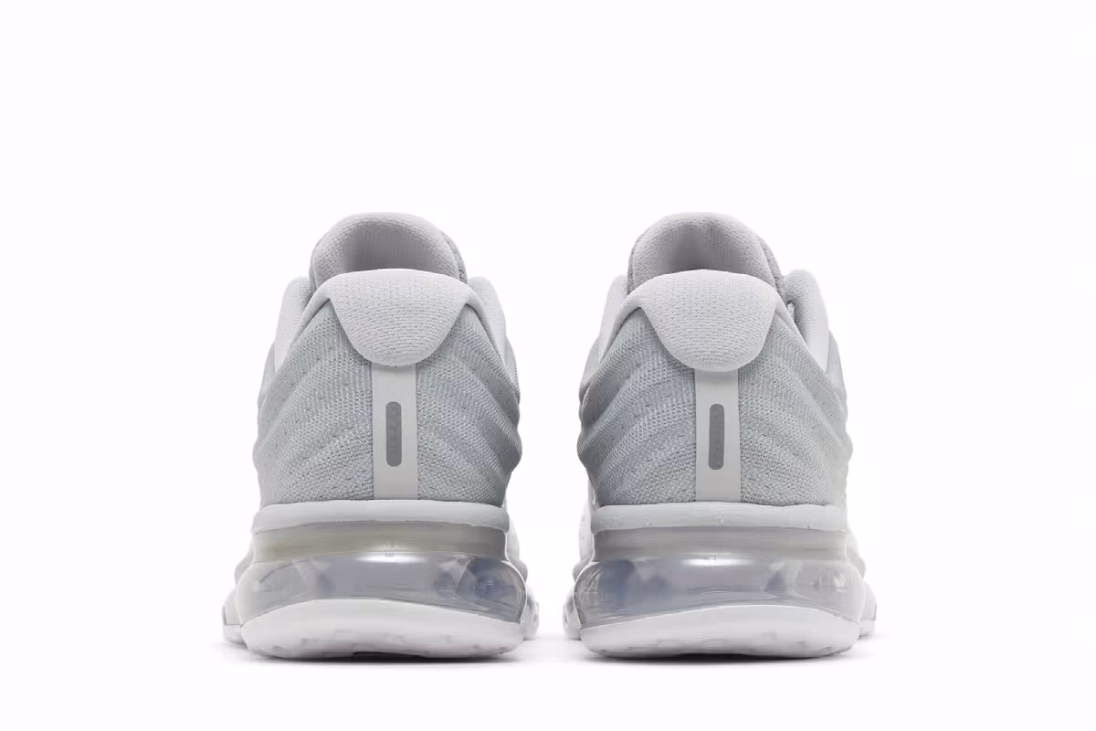 Nike Women's Air Max 2017 Pure Platinum, view 7