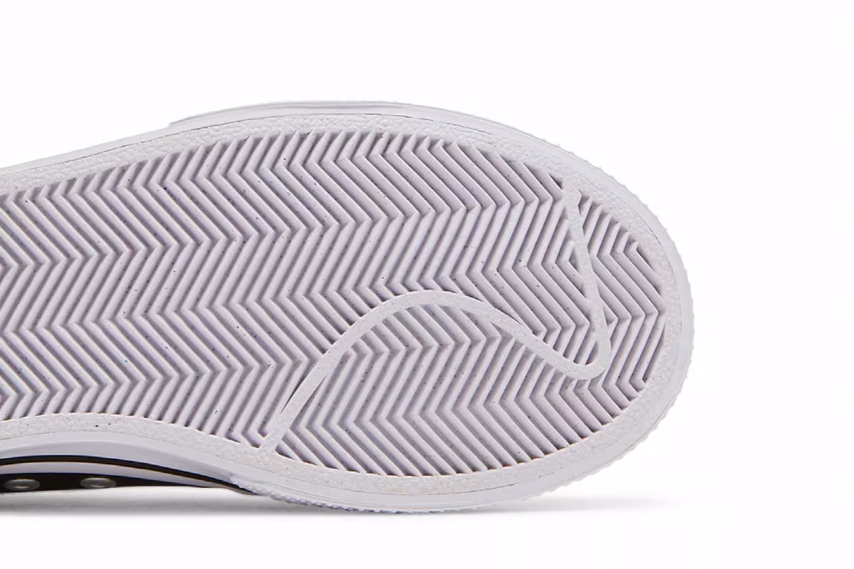 Nike Women's GTS Black White, view 6