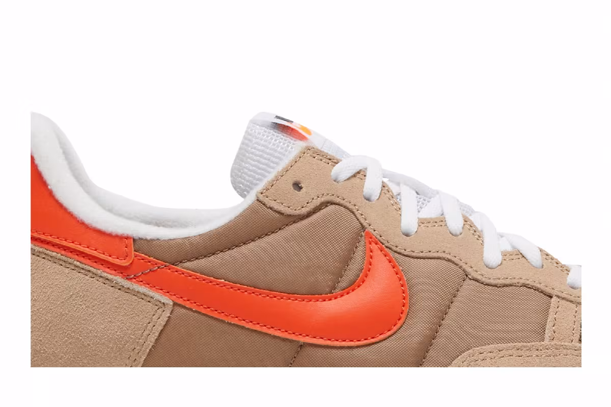 Nike Challenger OG Dark Driftwood Orange, view 3