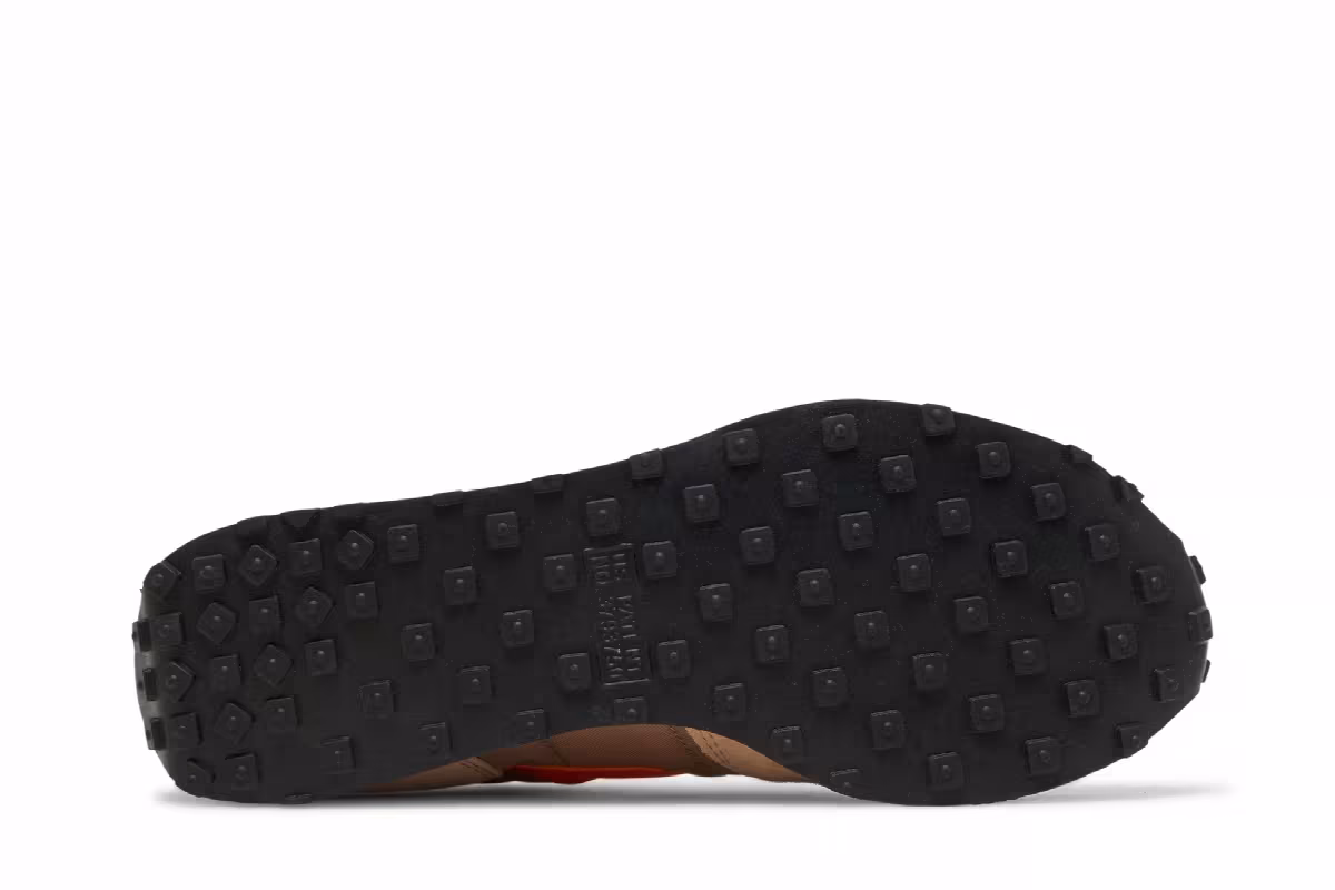 Nike Challenger OG Dark Driftwood Orange, view 5