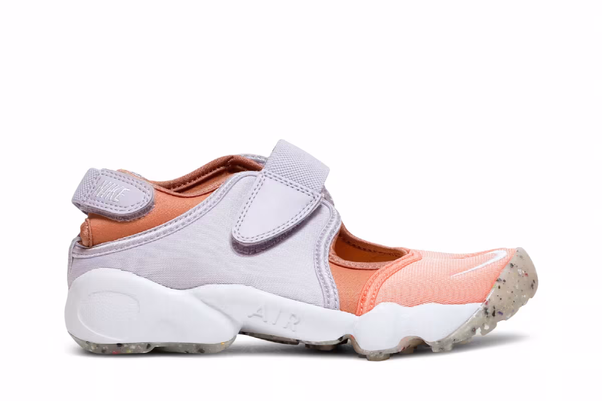 Nike Women's Air Rift Crimson Bliss, view 2