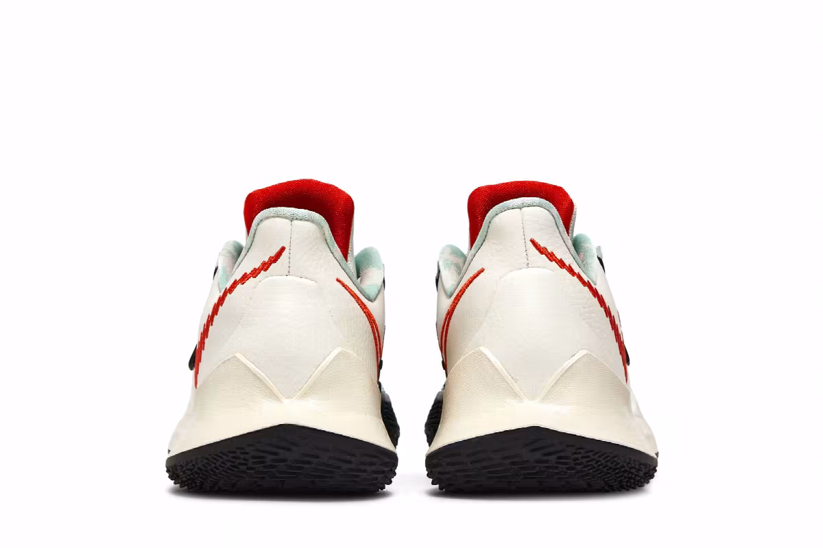 Nike Kyrie Low 3 Sail Team Orange, view 7