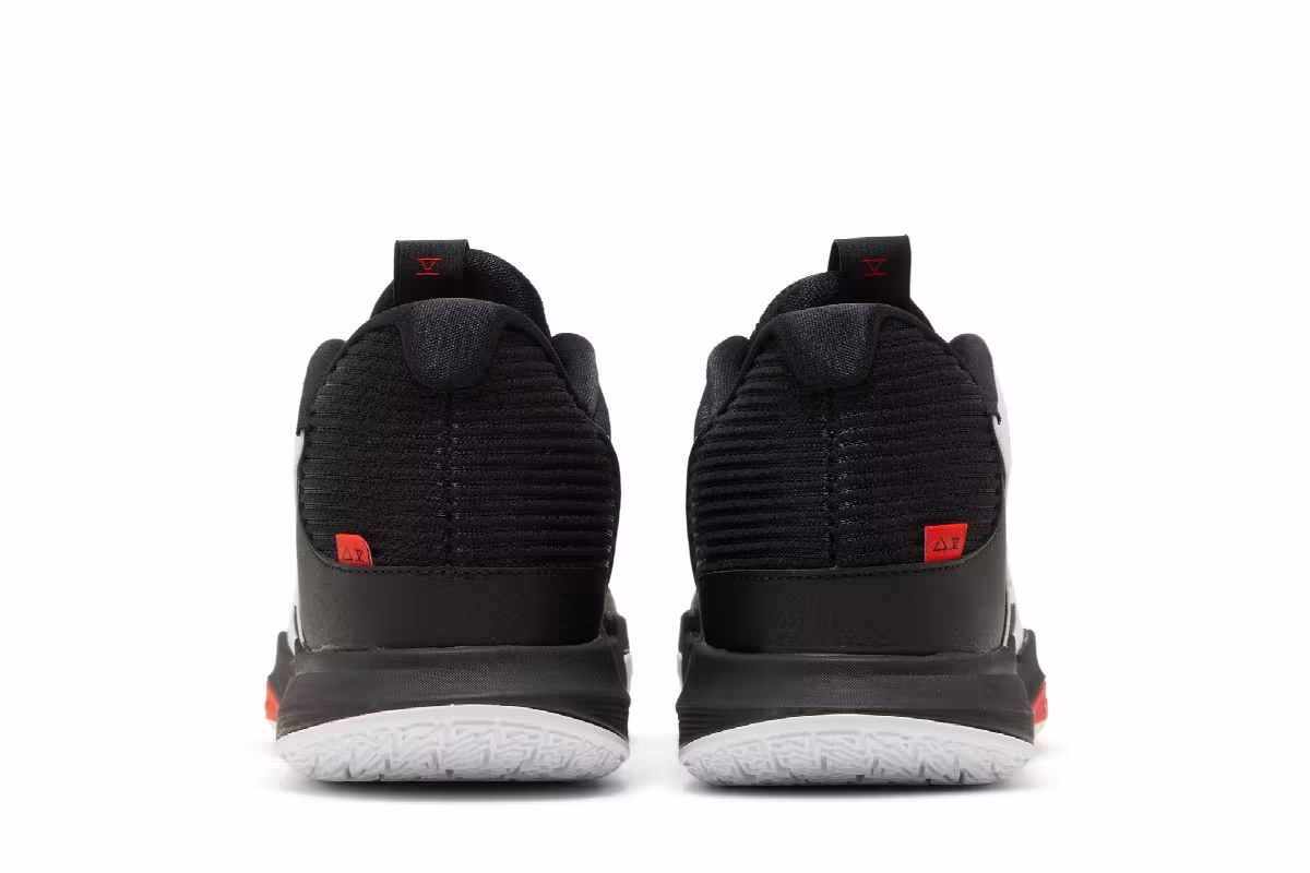 Nike Kyrie Low 5 EP Bred, view 7