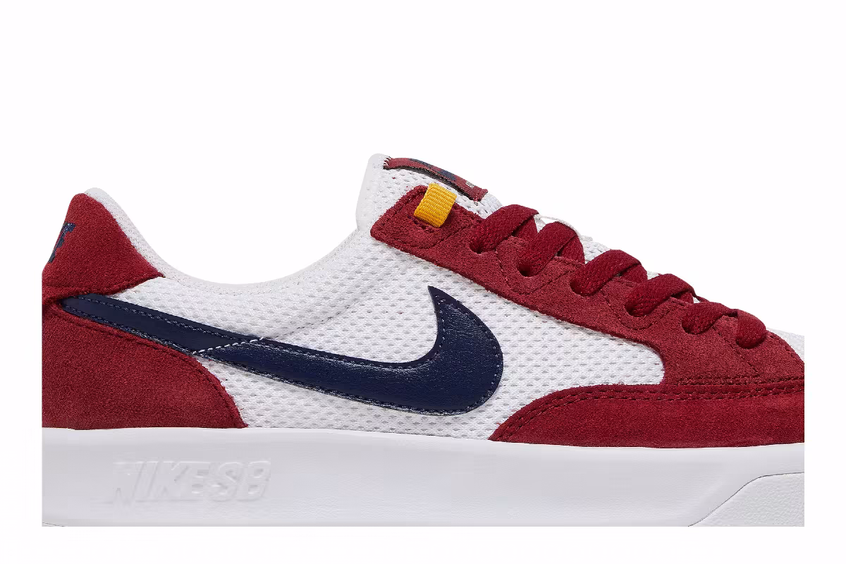 Nike Adversary SB White Pomegranate, view 3