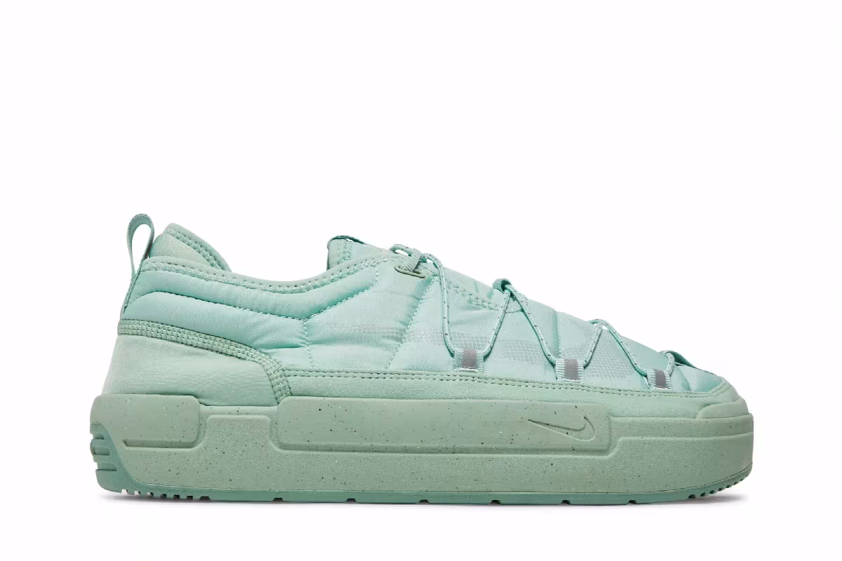 Nike Offline Pack Enamel Green, view 2
