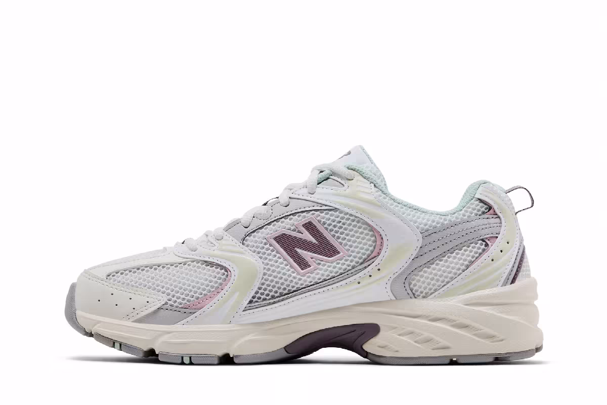 New Balance 530 Sea Salt Ice Wine, view 4