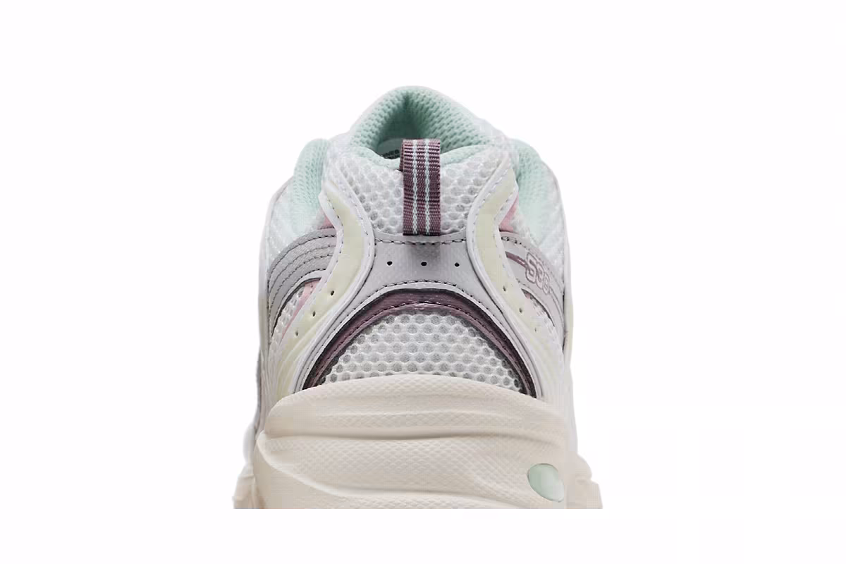 New Balance 530 Sea Salt Ice Wine, view 8