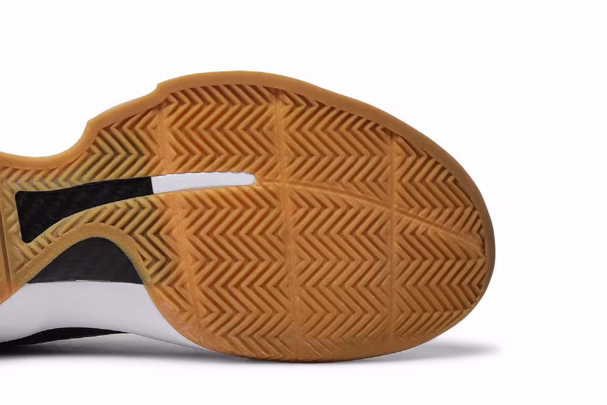 Nike Air Zoom Hyperattack Black Gum, view 6