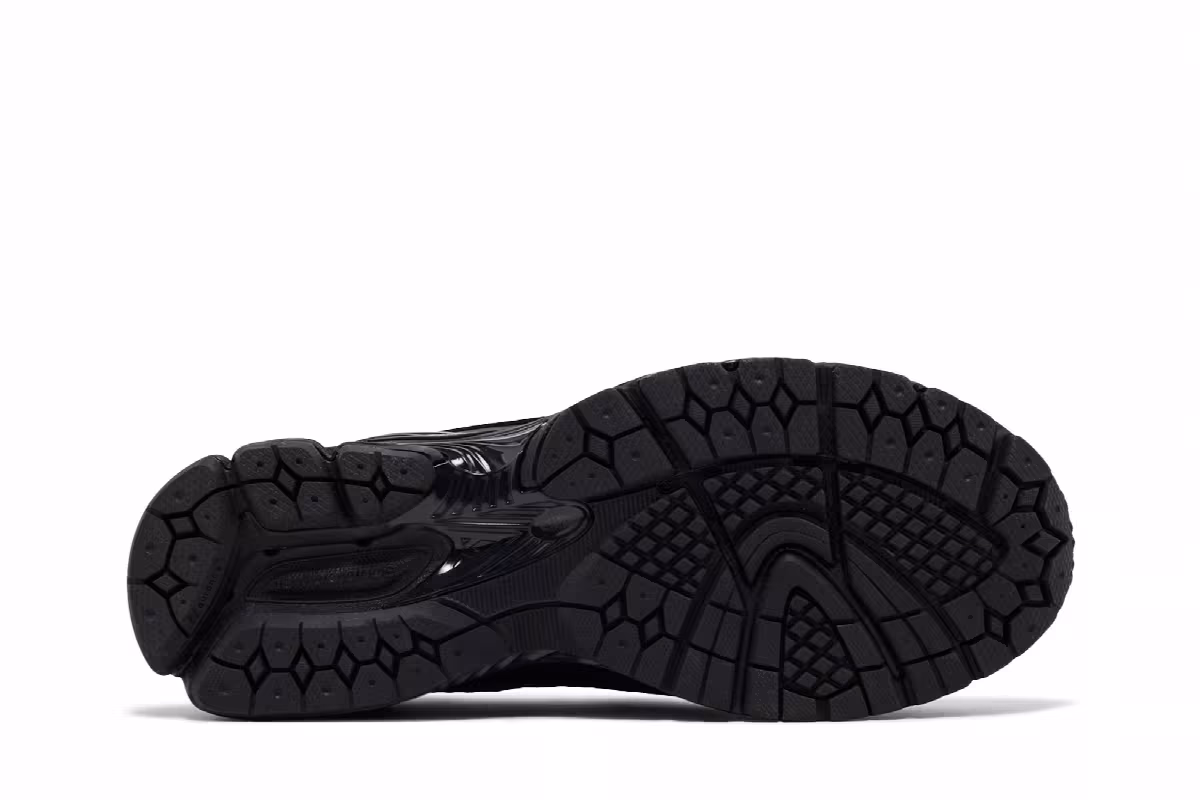 New Balance 1906L Black, view 5