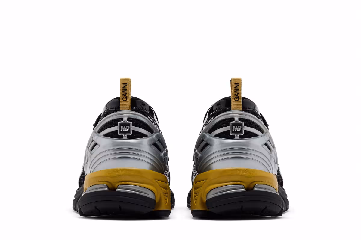 GANNI x New Balance 1906L Snakeskin Black Silver, view 7
