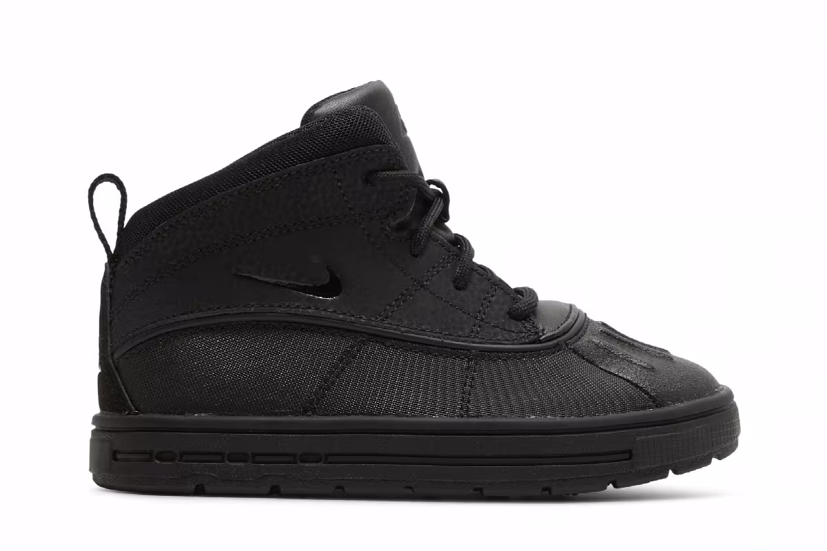 Nike Woodside 2 High ACG TD Triple Black, view 2