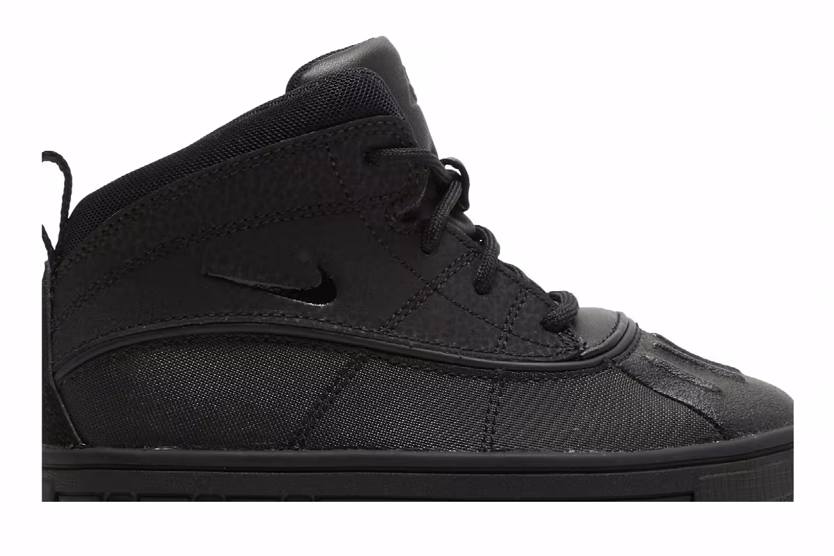 Nike Woodside 2 High ACG TD Triple Black, view 3