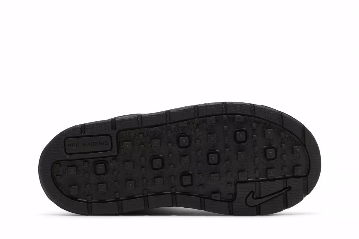 Nike Woodside 2 High ACG TD Triple Black, view 5