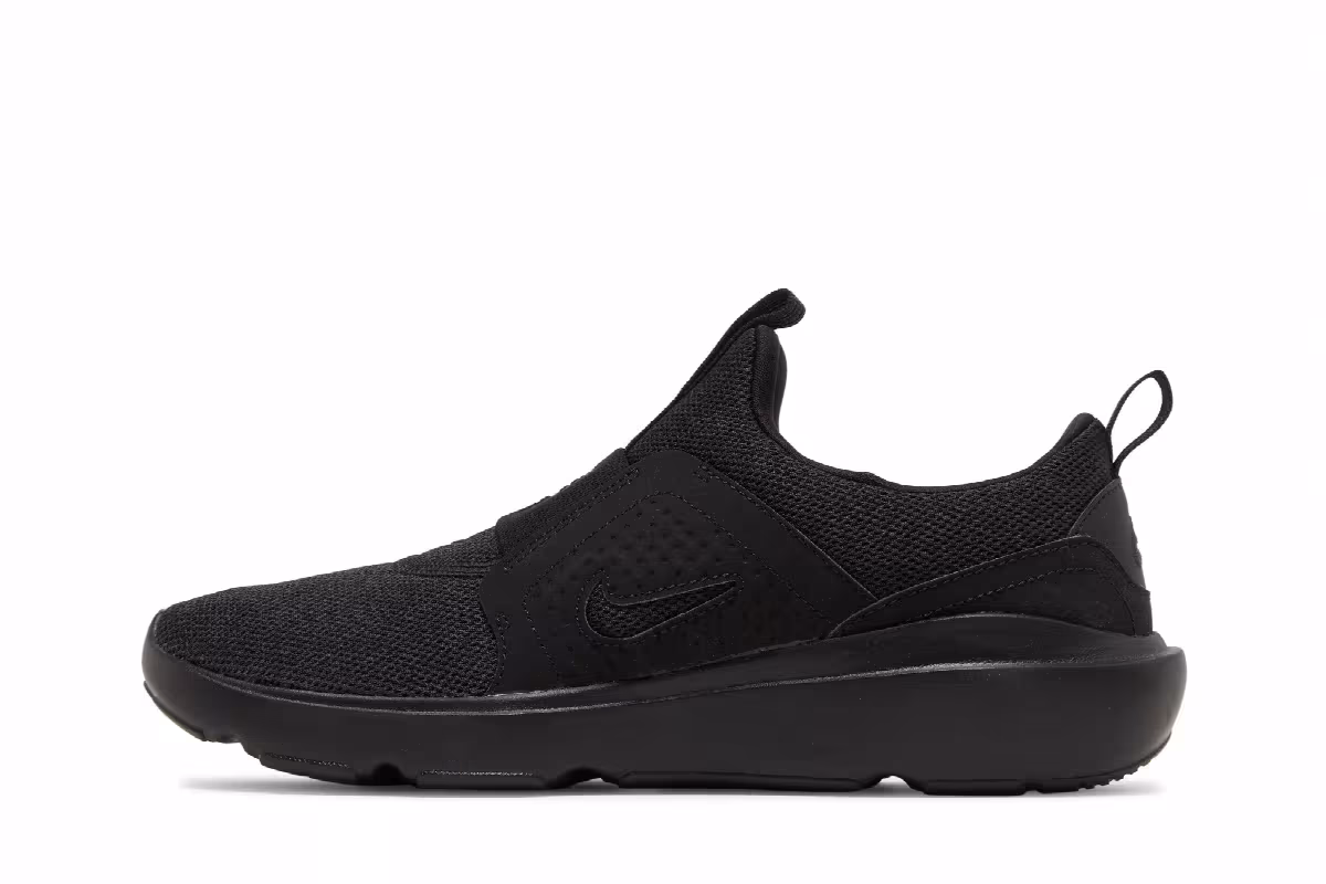 Nike Women's AD Comfort Triple Black, view 4