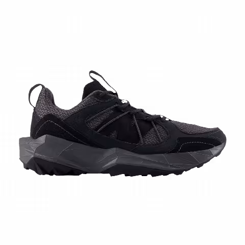 New Balance Wmns Tektrel 'Black Magnet'