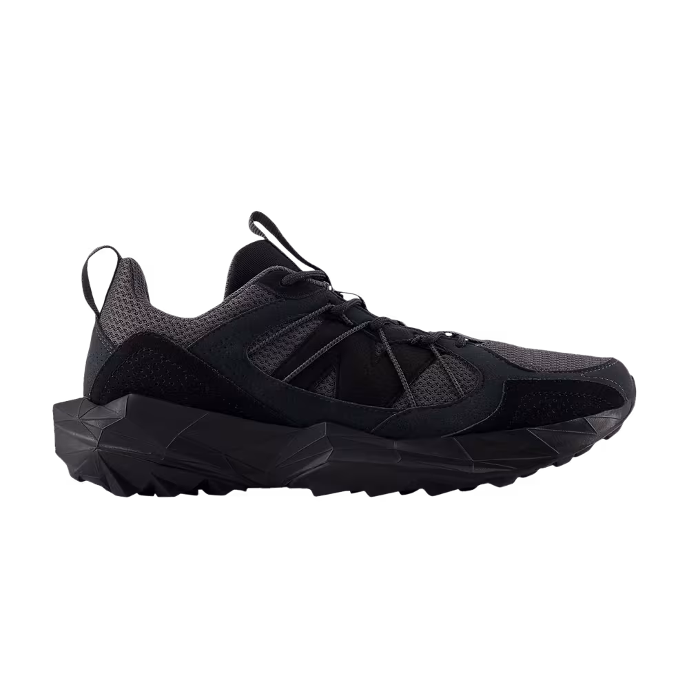New Balance Tektrel 2E Wide Black Magnet