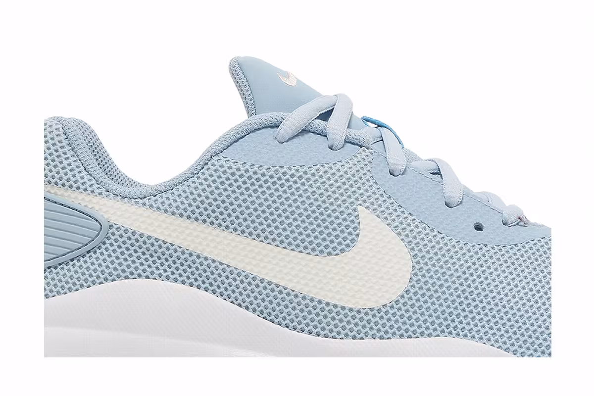Nike Women's Air Max Oketo ES1 Light Armory Blue, view 3