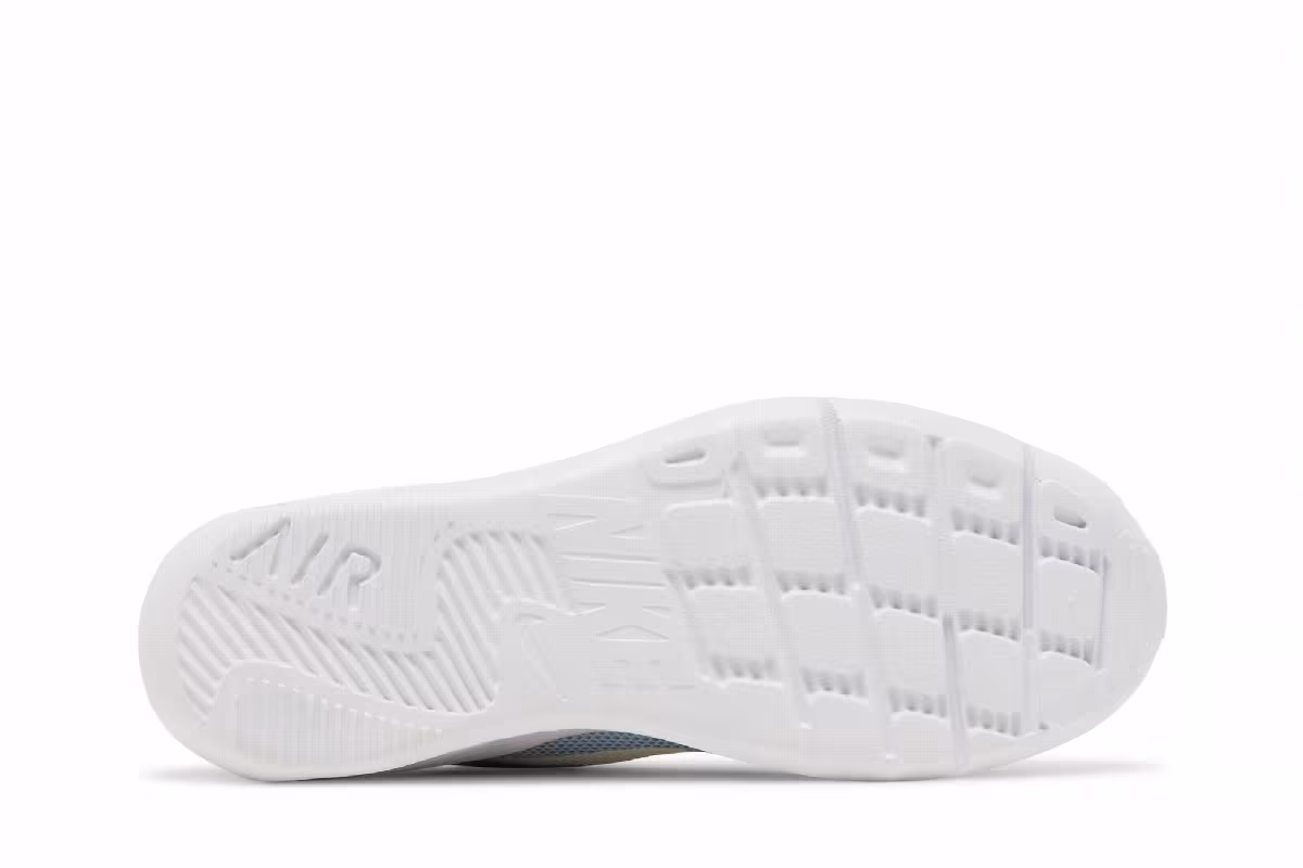 Nike Women's Air Max Oketo ES1 Light Armory Blue, view 5