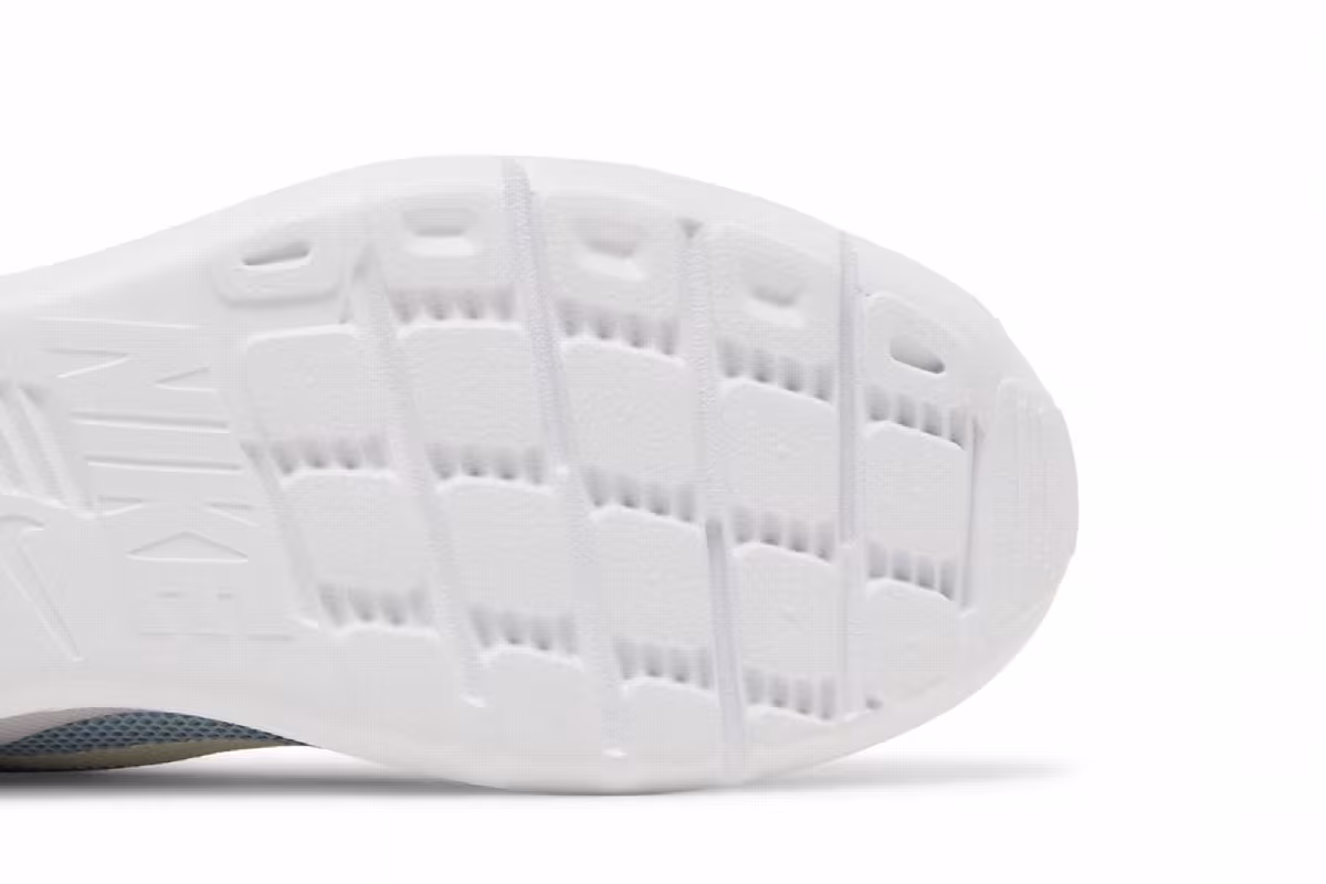 Nike Women's Air Max Oketo ES1 Light Armory Blue, view 6