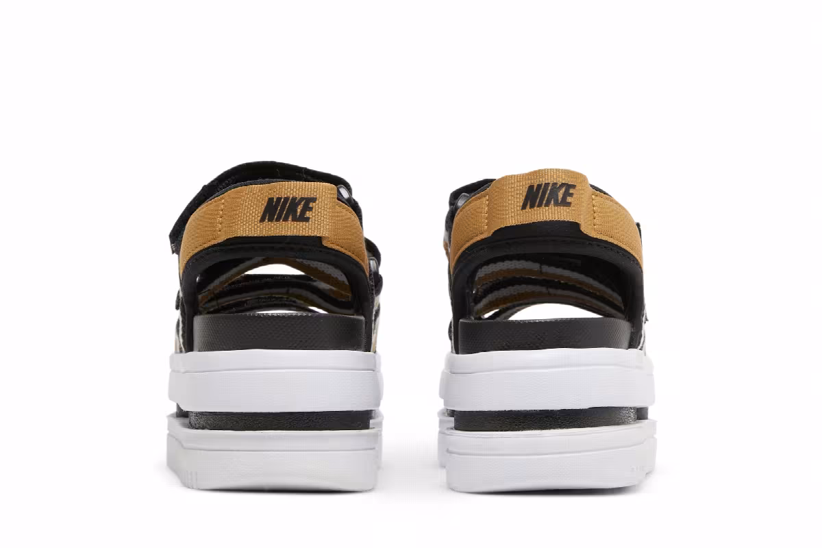 Nike Women's Icon Classic Sandal Black Metallic Gold, view 7