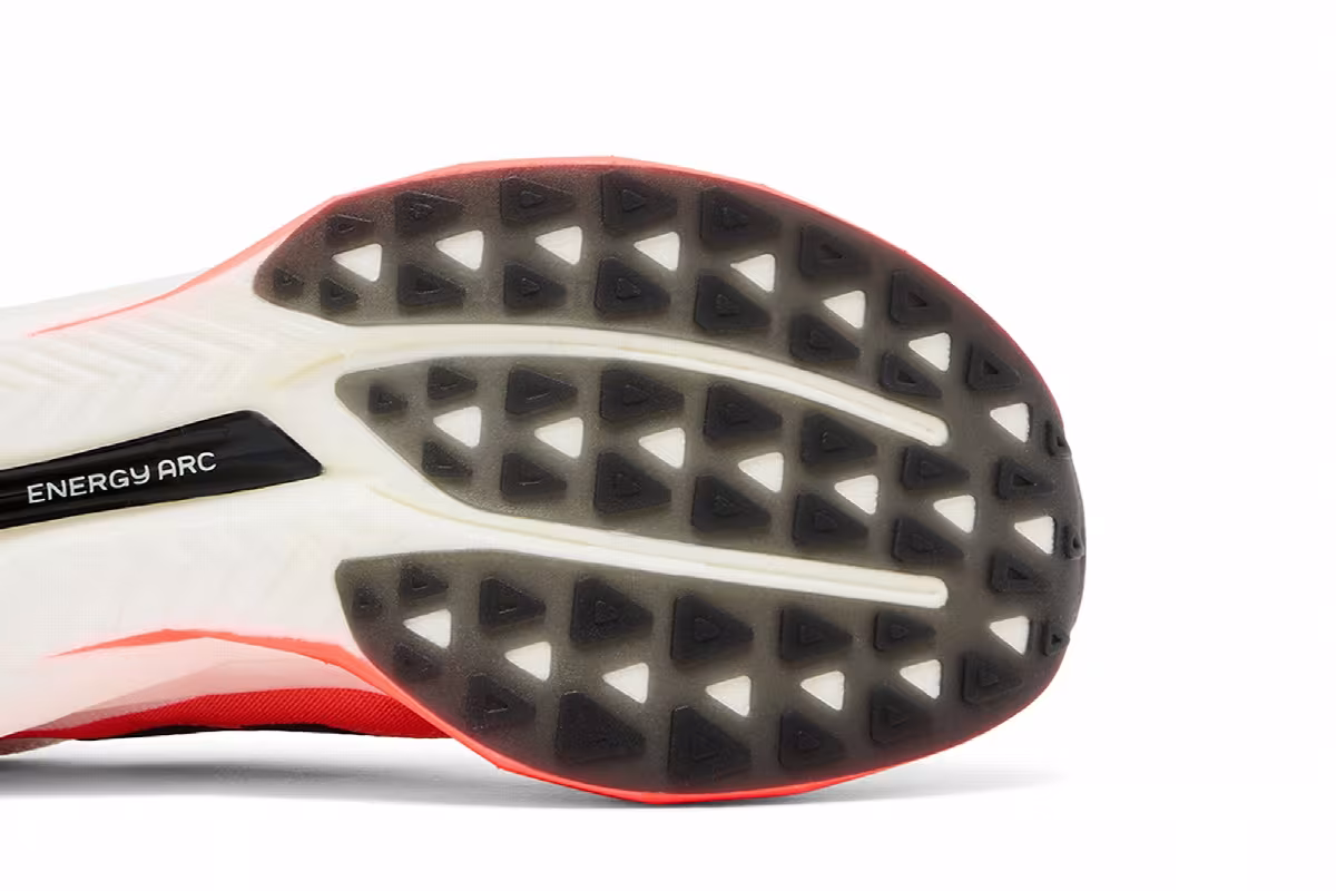 New Balance Women's FuelCell SuperComp Elite v5 Urgent Red, view 6