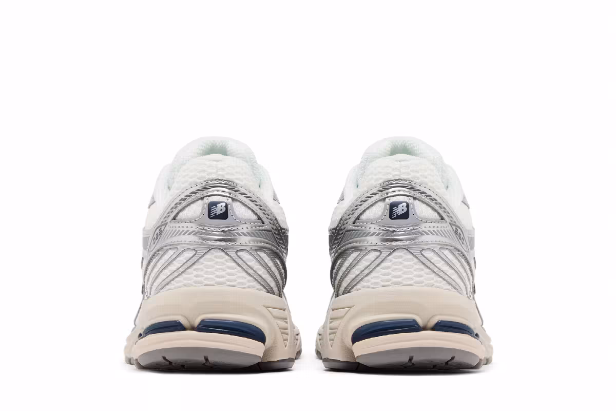 New Balance 860v2 White Silver, view 7