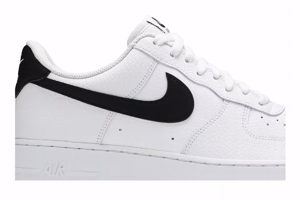Nike Air Force 1 White Black, view 3