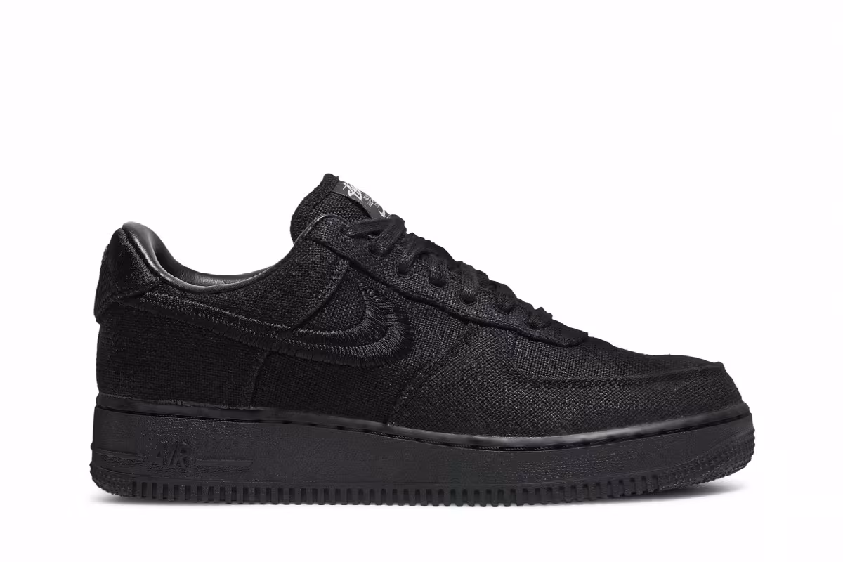 Stussy x Nike Air Force 1 Low Triple Black, view 2
