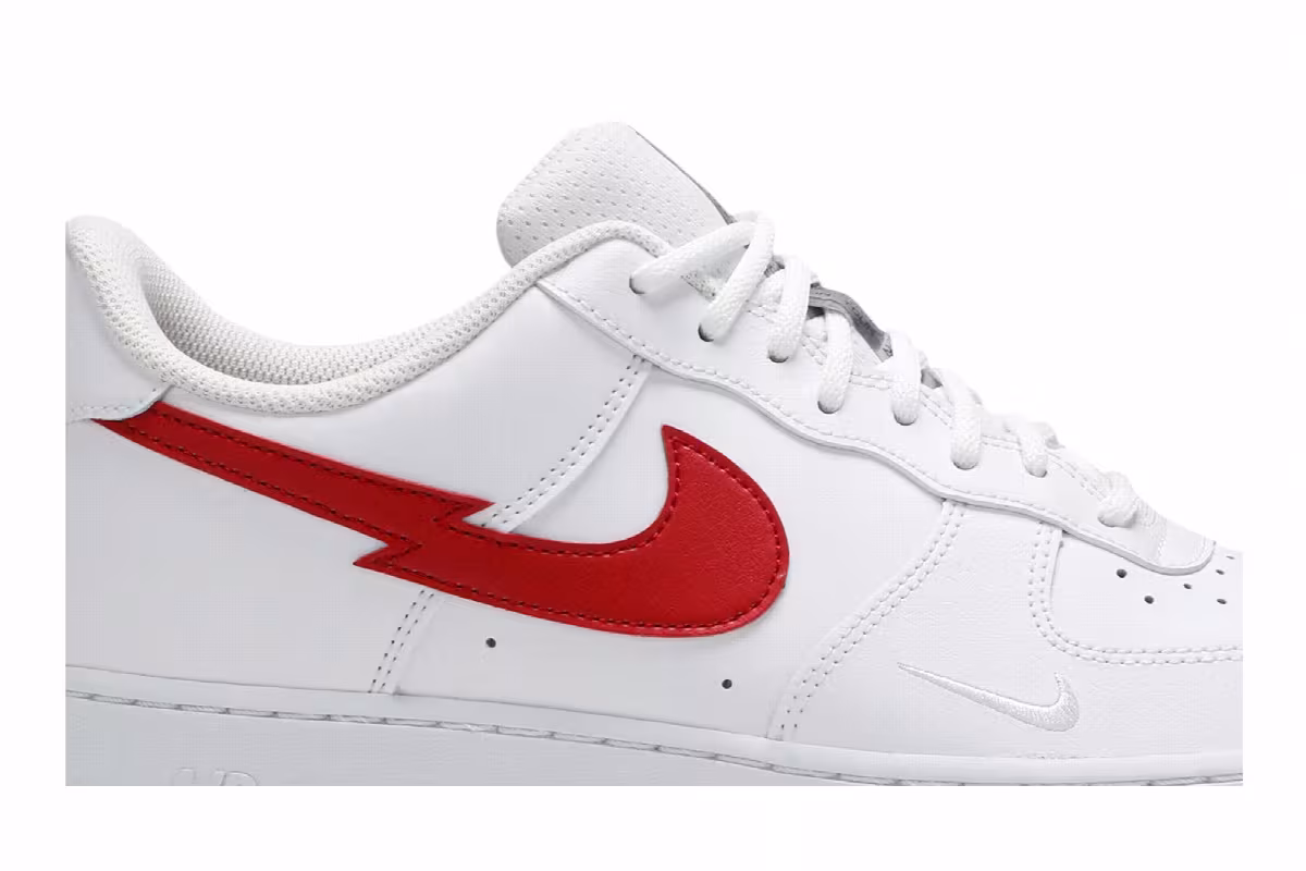 Nike Air Force 1 LV8 Euro Tour, view 3