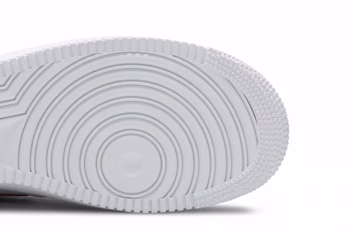 Nike Air Force 1 LV8 Euro Tour, view 6