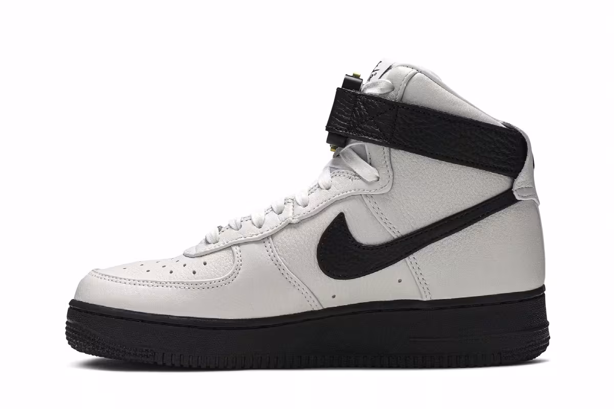 Nike 1017 ALYX 9SM x Air Force 1 High White Black, view 4