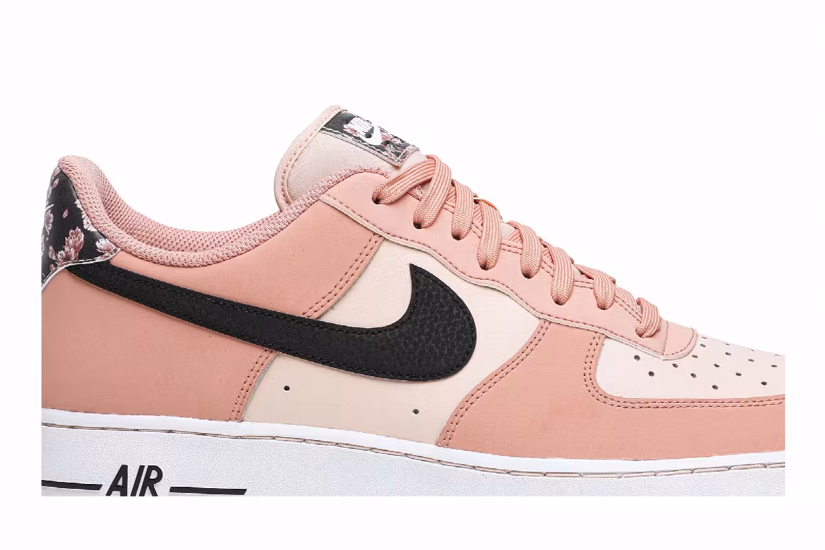 Nike Air Force 1 Low Japanese Cherry Blossoms, view 3
